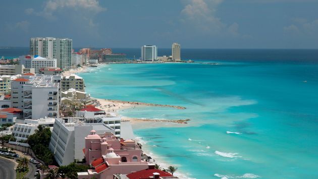 Cancún Escape: Beaches, Cenotes, & Crystal-Clear Water