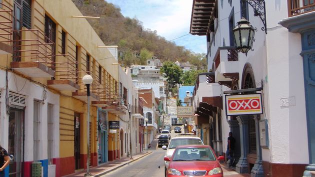 Street in Manzanillo, Mexico