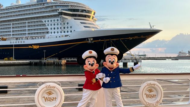 Port Canaveral, Disney Wish, Disney Cruise Line, Minnie Mouse, Mickey Mouse