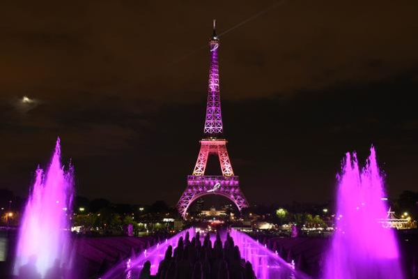PINK PARIS EIFFEL TOWER WITH LED LIGHT Phantom of the Opera Music of the Night 