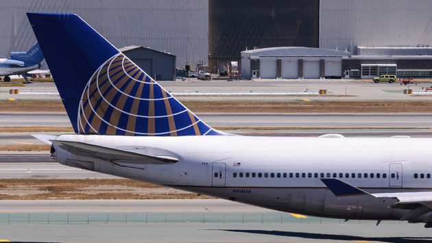 United Airlines tailfin