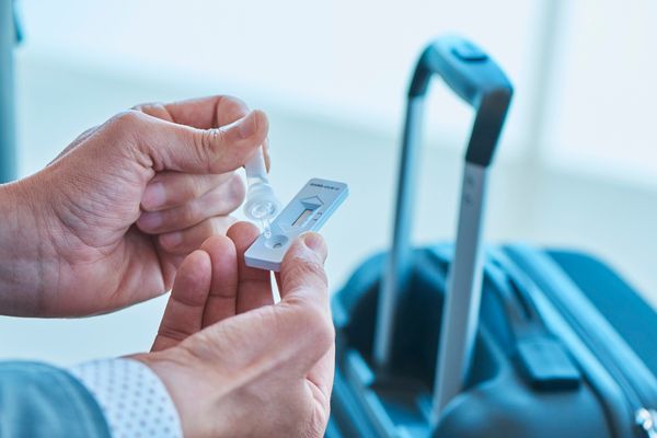 US to Lift Coronavirus-Testing Requirements for International Travelers