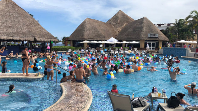 Hard Rock Hotel Riviera Maya pool