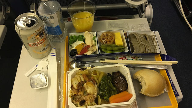 In-flight food tray 