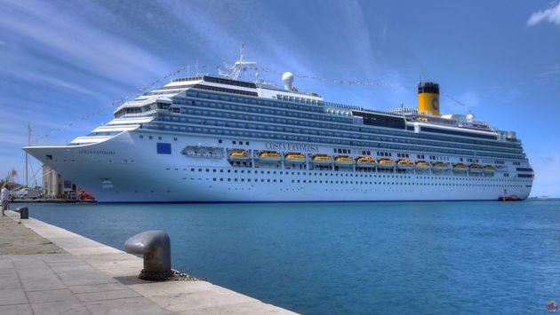 Costa Cruises - Costa Favolosa