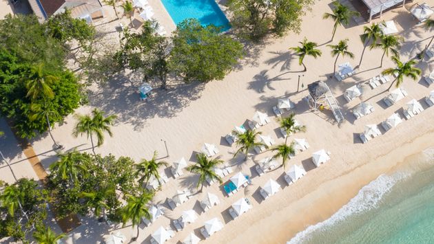 Caribbean Resorts With Stunning Beaches