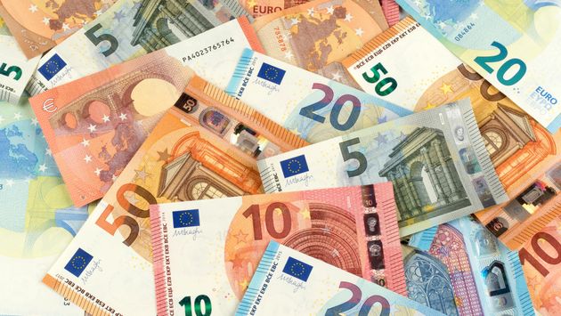 euro bank note currency