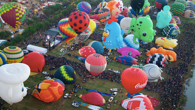 Hot air balloons from 20 countries participate in the Leon International Balloon Festival. (Photo via Leon International Balloon Festival).