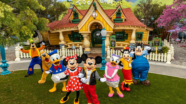 Disneyland, Mickey's Toontown, characters, Disney, cartoons, Mickey, Minnie, Daisy, Donald, Pluto, Goofy, Clarabelle Cow, Pete