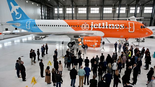 Canada Jetlines first airline
