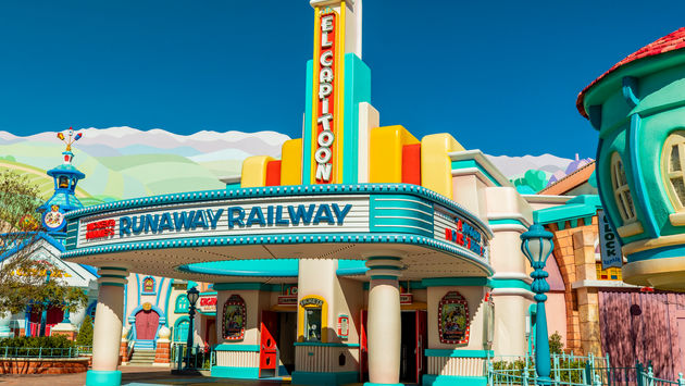 Mickey & Minnie's Runaway Railway, rides, rides, Cartoon City, Disneyland