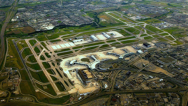 PHOTO: Toronto Pearson International Airport (photo courtesy of Wikipedia/Buffyjossdollhouse)