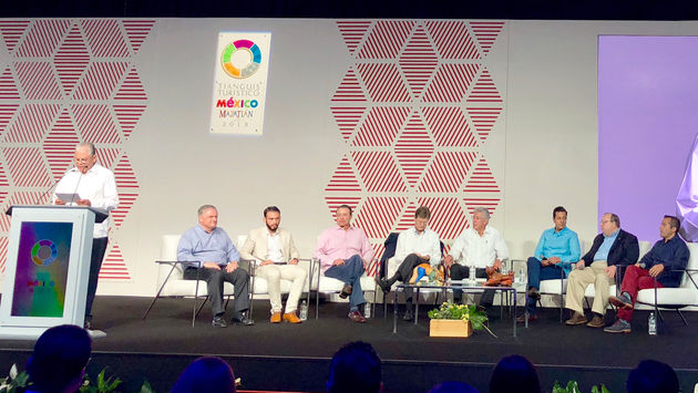 Airline connectivity panel, Tianguis 2018
