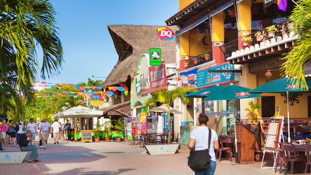 Playa Del Carmen Tourist District, Mayan Riviera, Mexico Shops, Restaurants