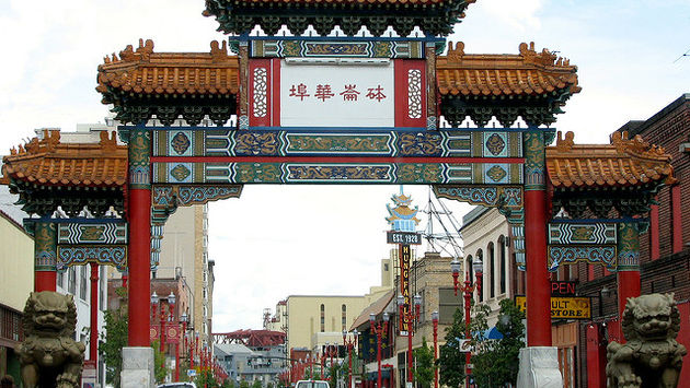 A gate to Old Town/Chinatown in Portland, Oregon