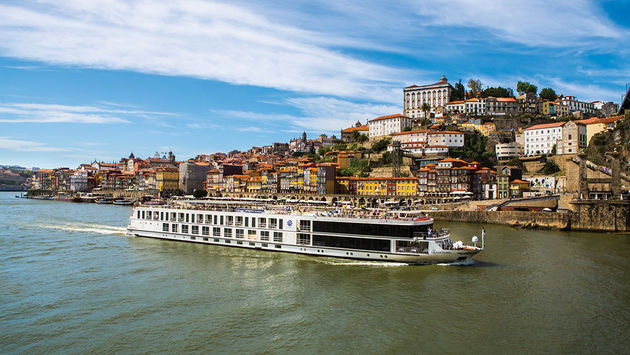 Uniworld Boutique River Cruise Collection's Queen Isabelle on a Douro River sailing