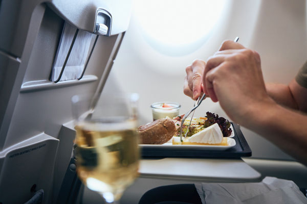 Delta and United Make New Additions to Food and Beverage Offerings