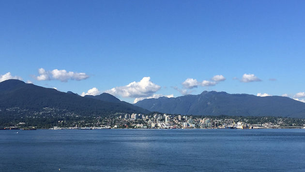 Vancouver water and mountains
