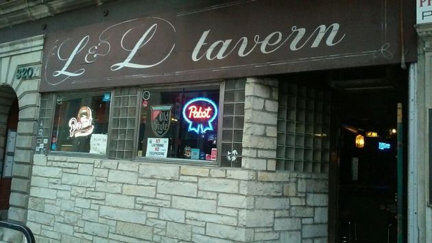 L&L Tavern in Chicago, Illinois