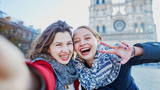 Young travelers in Paris