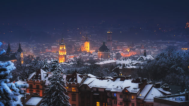 Lviv, Ukraine, night, winter