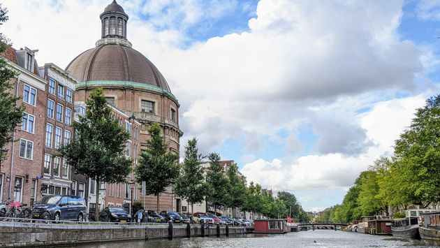 River cruise through the canals in Amsterdam
