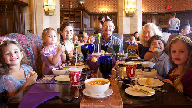Disney dining, Cinderella Castle