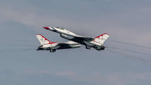 United States Air Force Thunderbirds F-16s mid-flight