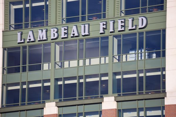 Lodge Kohler Introduces Green Bay Packers Sideline Experience Travelpulse