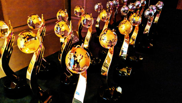 2019 Travvy Awards statuettes