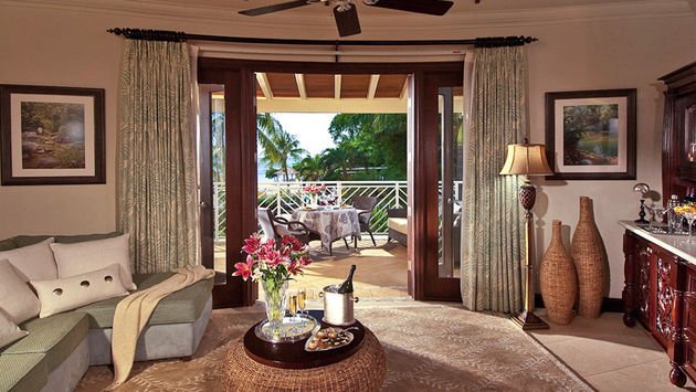 Millionaire Honeymoon Oceanview Penthouse One Bedroom Butler Suite