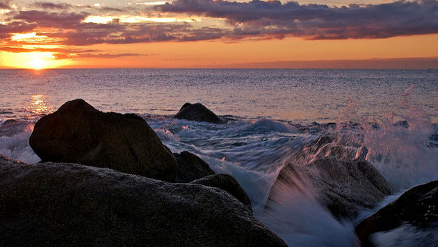 Los Cabos shoreline sunrise