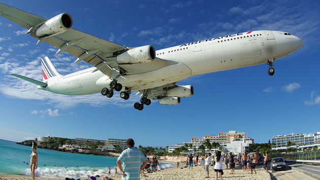 plane, St. Maarten, landing