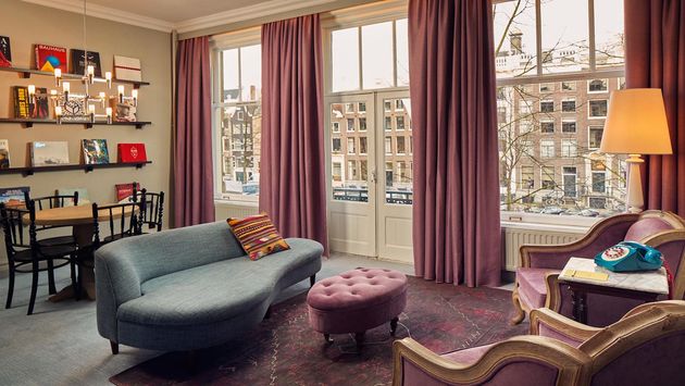 A guest suite at Pulitzer Amsterdam