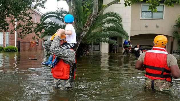Texas National Guard soldiers helping Houston flood victims