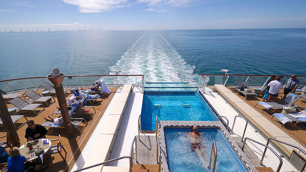 infinity pool, Viking Star, Viking Ocean Cruises