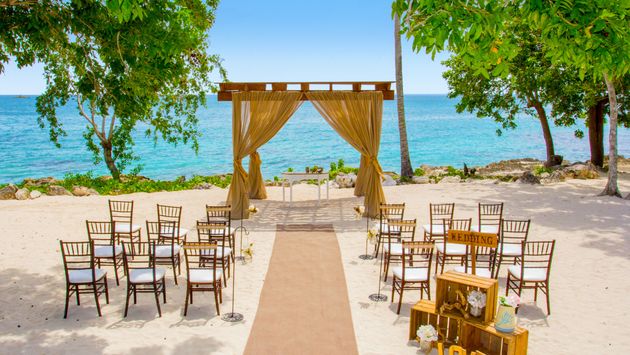 Hilton La Romana, beach gazebo, destination wedding