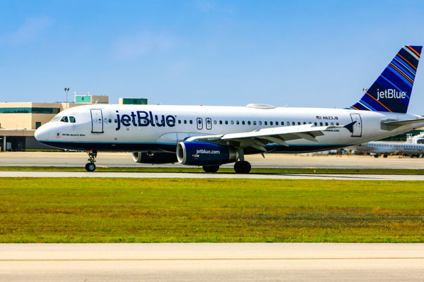 JetBlue Offers Improved Merger Proposal to Spirit